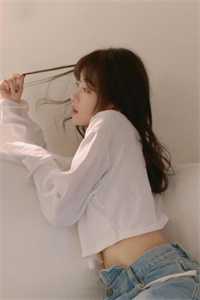重生后，我倒追小奶狗