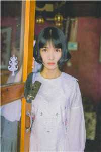 男友在领奖台上和绿茶学妹官宣