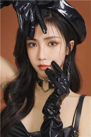 结婚八年，老婆和竹马办婚礼
