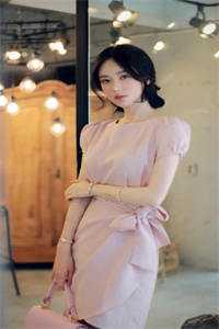 重回择婿那天，我诞下极品孔雀蛋嘉禾月礼免费完本小说_免费阅读完整版小说重回择婿那天，我诞下极品孔雀蛋(嘉禾月礼)