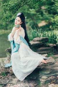 既然做不成你老婆，那就做你小妈田丽云萧逸辰最新热门小说_最新好看小说既然做不成你老婆，那就做你小妈(田丽云萧逸辰)