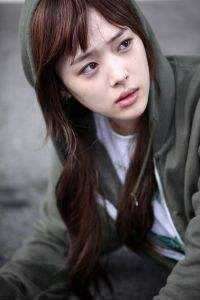 女儿满月，我背上三条人命