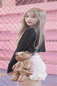 暴雨末世，我救女儿不救儿子