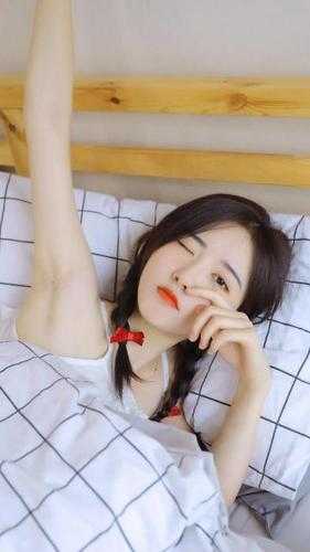 我真的离开后，她慌了