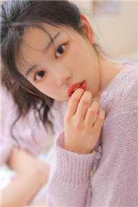 我哥和两个竹马氪金打造假攻防女神，我送他们吃牢饭