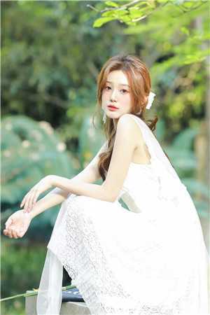拒载女儿后，去送竹马的乘务长老婆疯了