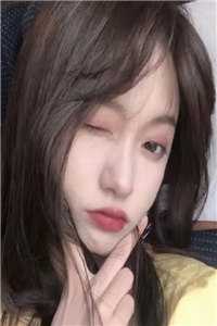 为留住皇后娘娘，陛下开始用男色了