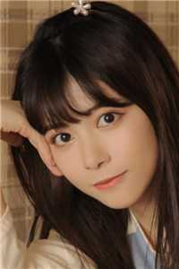 何须梨花赴寒春