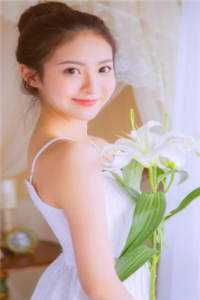 《她说往前走，回头的人是狗》林诗曼华清哲完本小说_网络热门小说《她说往前走，回头的人是狗》(林诗曼华清哲)