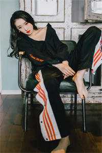 《重生后，老婆和女儿一死一疯》孙青月方玉真最新完结小说推荐_完本小说推荐《重生后，老婆和女儿一死一疯》(孙青月方玉真)