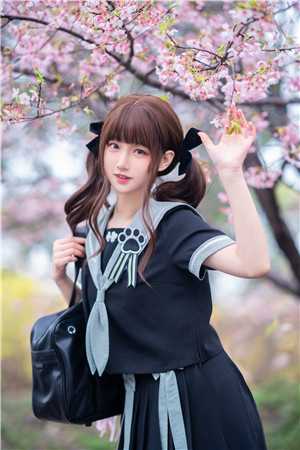 猛龙归来，美女请自重(杨凡吴雪兰)免费小说全文阅读_全文免费阅读猛龙归来，美女请自重(杨凡吴雪兰)