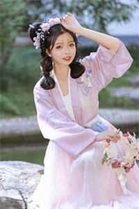 又一个寂寞冬夏