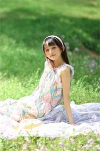 爱似烟花情易冷