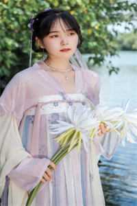 开局流放分家，神秘夫君骗我生崽(沈清棠季宴时)热门网络小说_最新更新小说开局流放分家，神秘夫君骗我生崽沈清棠季宴时