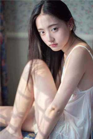 克扣工资被讨薪，我淡定出国度假(李华周良)完本热门小说_热门小说排行克扣工资被讨薪，我淡定出国度假(李华周良)