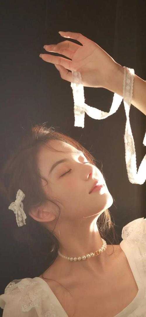抚养多年的弃婴读完博士，亲妈就来认领了