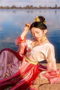看见弹幕后，身为恶毒女配的我不干了顾妄洛云在线免费小说_无弹窗小说免费阅读看见弹幕后，身为恶毒女配的我不干了顾妄洛云