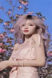 与君相离别，不知几经年