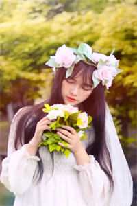 世子想掳我做偏房，殊不知我是皇后娘娘吕望秋小桃最新完本小说_小说完结免费世子想掳我做偏房，殊不知我是皇后娘娘吕望秋小桃