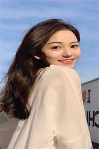 世子想掳我做偏房，殊不知我是皇后娘娘吕望秋小桃免费小说在哪看_无弹窗免费阅读世子想掳我做偏房，殊不知我是皇后娘娘吕望秋小桃