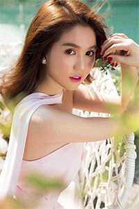 山高水远，再不相见