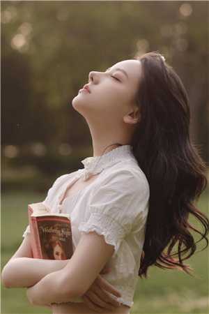 男友在生日当天官宣新女友楚云林依言最新好看小说_免费阅读男友在生日当天官宣新女友(楚云林依言)