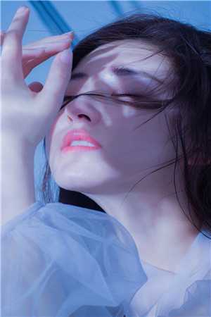 此恨绵绵，再难相见