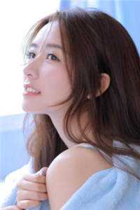 我死遁离开后，女主们全疯了