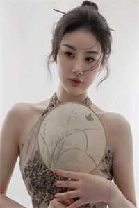 她是美人，白发也惊春(玲玲裴邵年)小说完整版_免费完整版小说她是美人，白发也惊春(玲玲裴邵年)