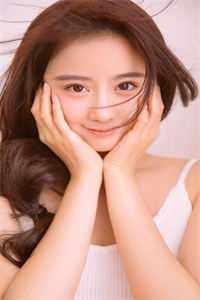 和霸总离婚后，他从不在意变求复婚