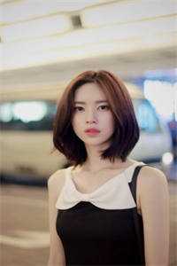 和霸总离婚后，他从不在意变求复婚