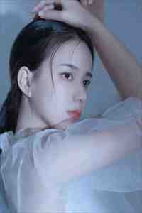 八零觉醒好孕，手撕万元户前妻独女