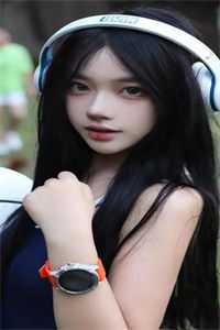 未婚妻把婚纱照上我的头P成白月光