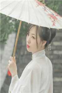 一帘风月痴人梦，回首再望不思君