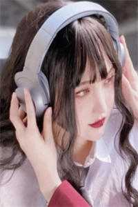 心碎无声泪无痕