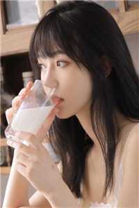 老公找女邻居学瑜伽，我很难不支持