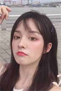 开红旗参加同学聚会被嘲讽，女特派员杀疯了