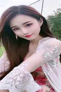 高考后妈妈奖励我价值百万的包，司机的儿媳却不干了