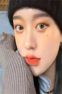 闺蜜齐穿，死遁后整个皇宫都疯了
