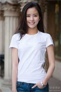 好运女儿被迫参加俄罗斯转盘游戏后，我抱着骨灰罐跳海了